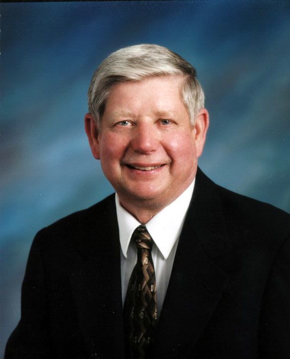 portrait of former Mayor Merle Johnson